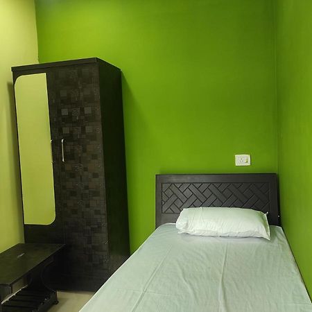 Hotel Sk Lodge Near Guwahati Airport Exteriér fotografie