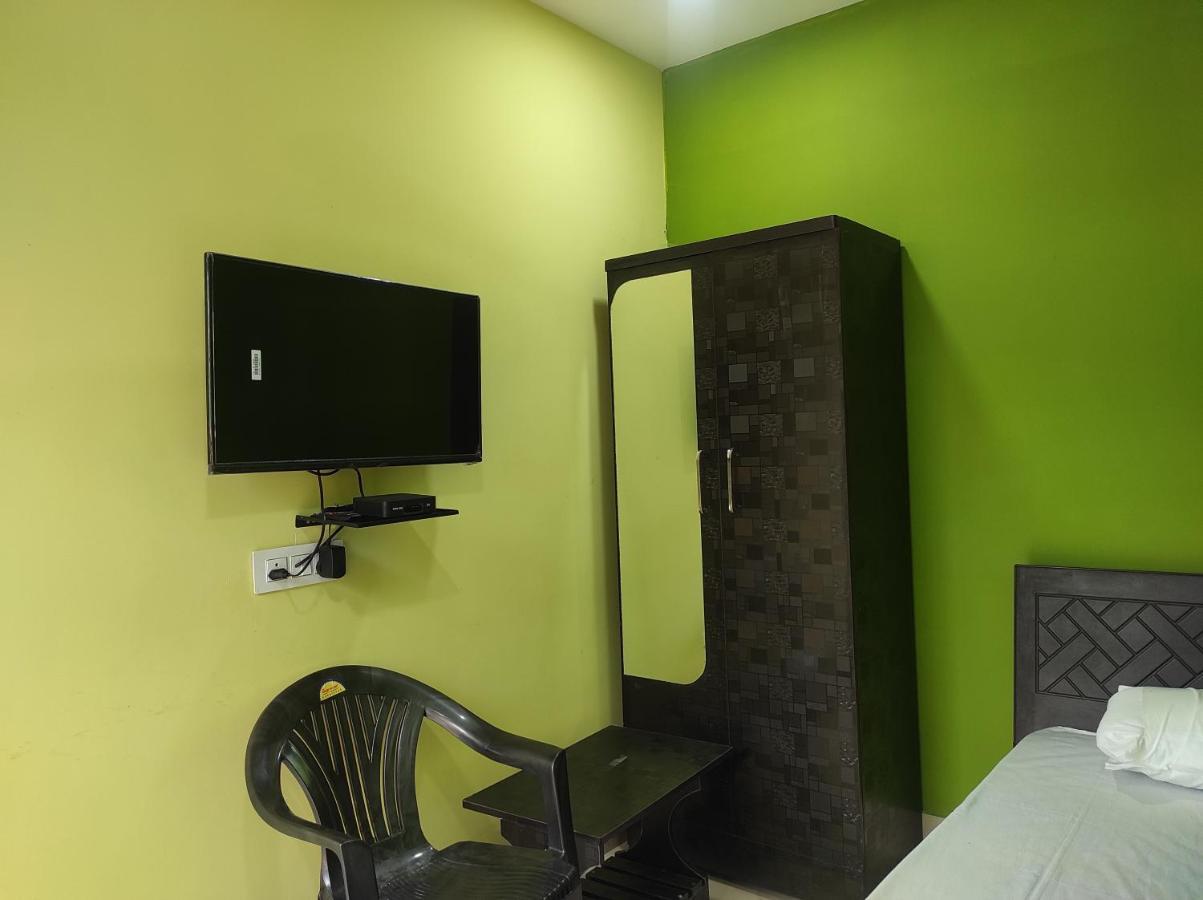 Hotel Sk Lodge Near Guwahati Airport Exteriér fotografie