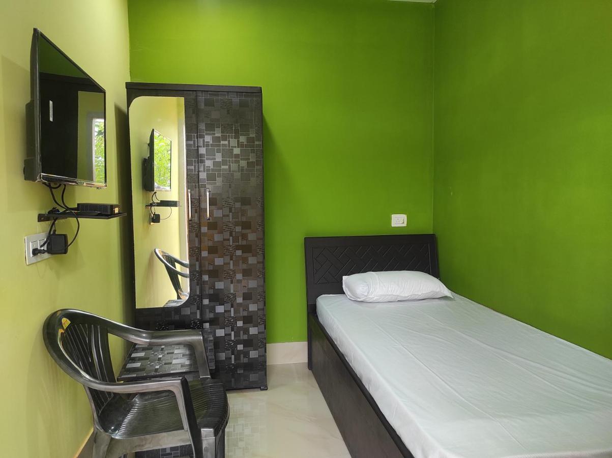 Hotel Sk Lodge Near Guwahati Airport Exteriér fotografie